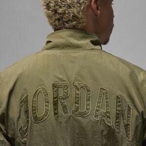 Jordan Men's Full-Zip Windbreaker